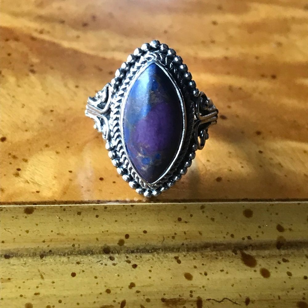 Elegant Purple and Silver Women's Ring